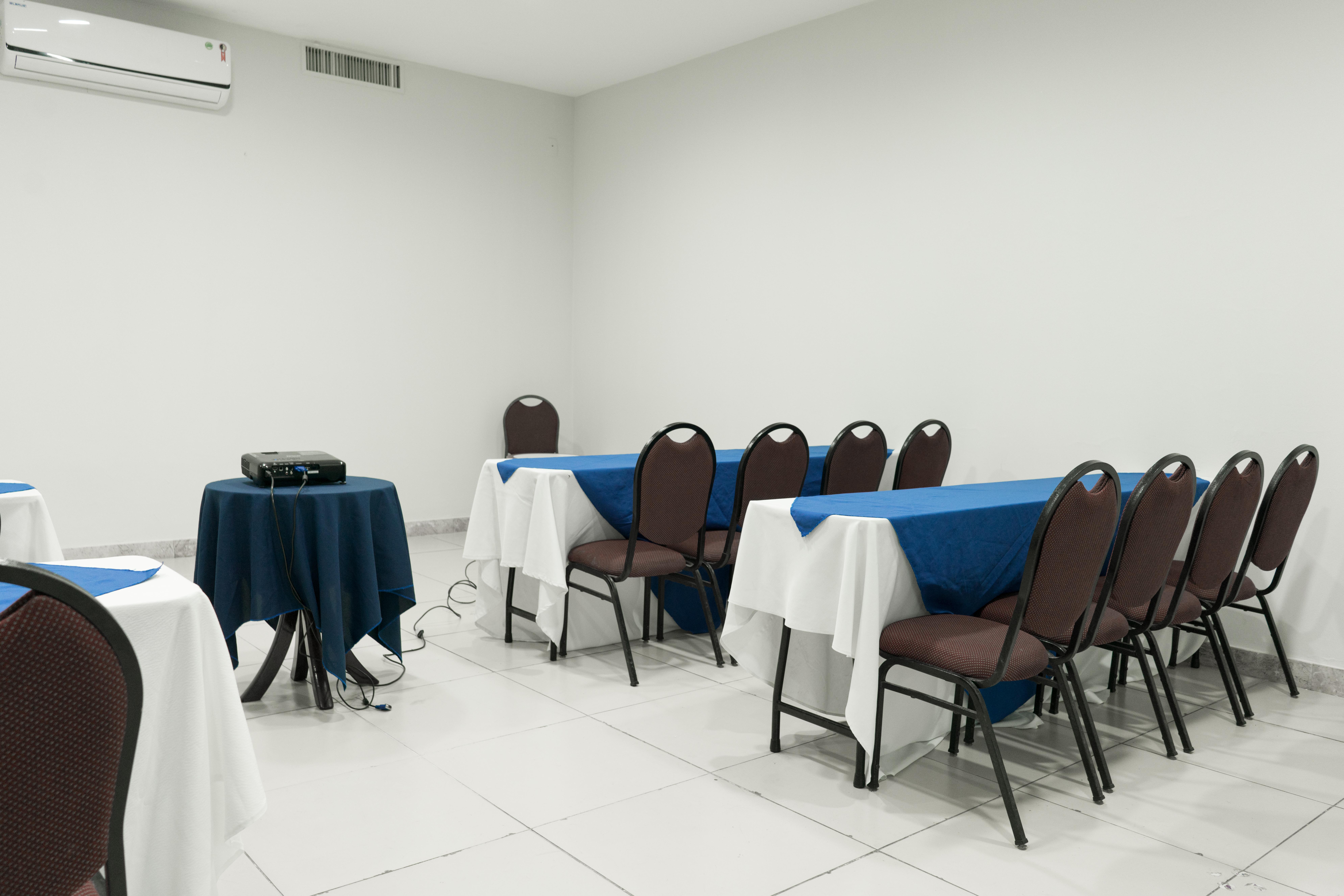 מלון Blue Tree Towers Sao Luis מראה חיצוני תמונה A meeting room at the university